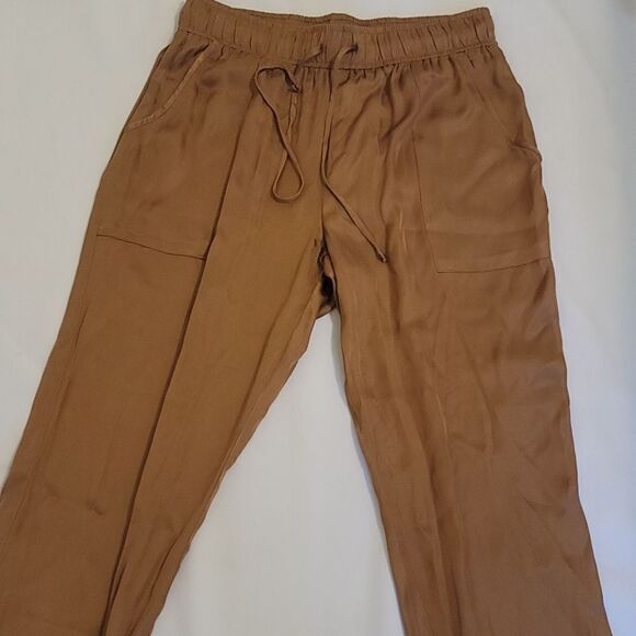 Young fabulous and broke rayon/ viscose jogger pants size medium - Picture 1 of 10